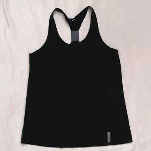 Under Armour Running Tank (Blk)